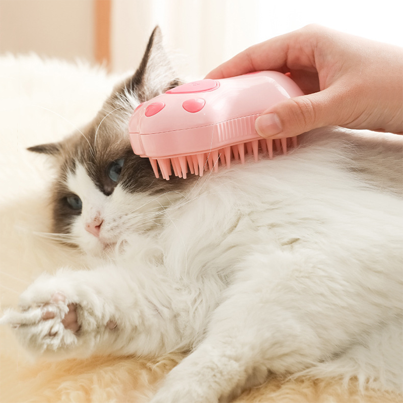 SoftSpray 2-in-1 Cat Bath & Grooming Brush